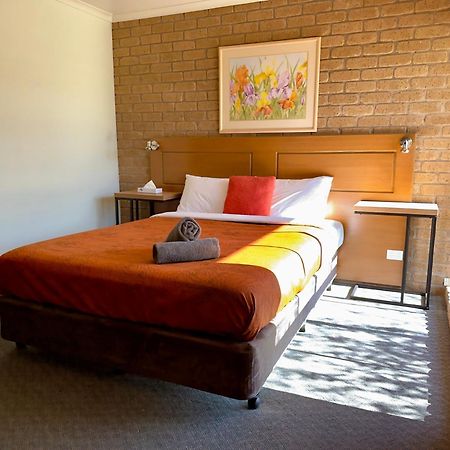 Darling Junction Motor Inn Wentworth 외부 사진