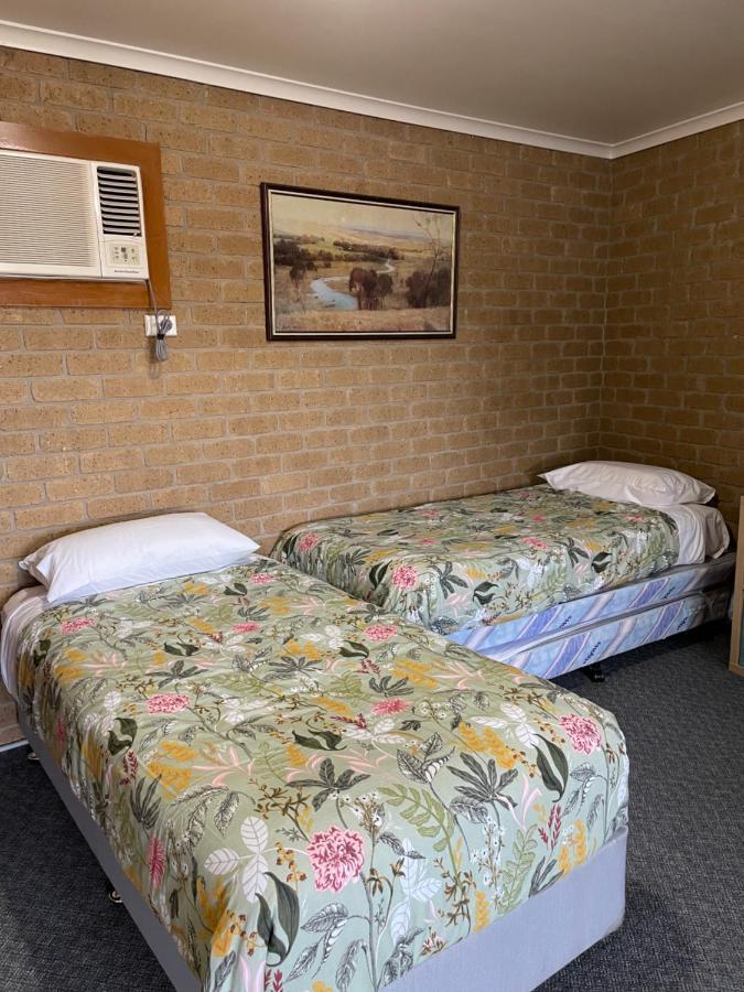 Darling Junction Motor Inn Wentworth 외부 사진