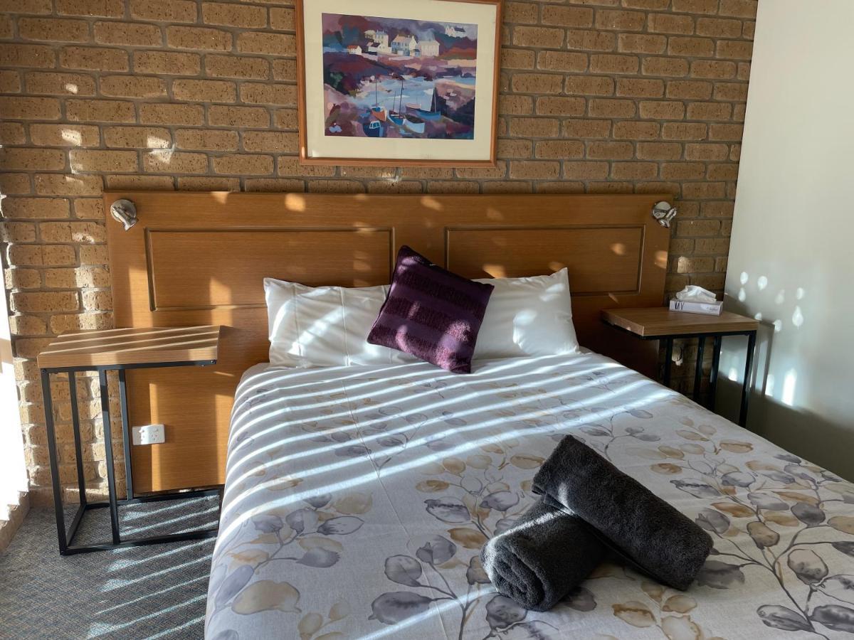 Darling Junction Motor Inn Wentworth 외부 사진