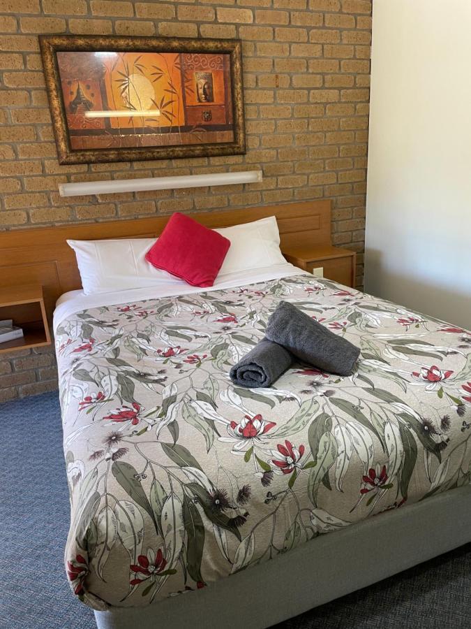 Darling Junction Motor Inn Wentworth 외부 사진