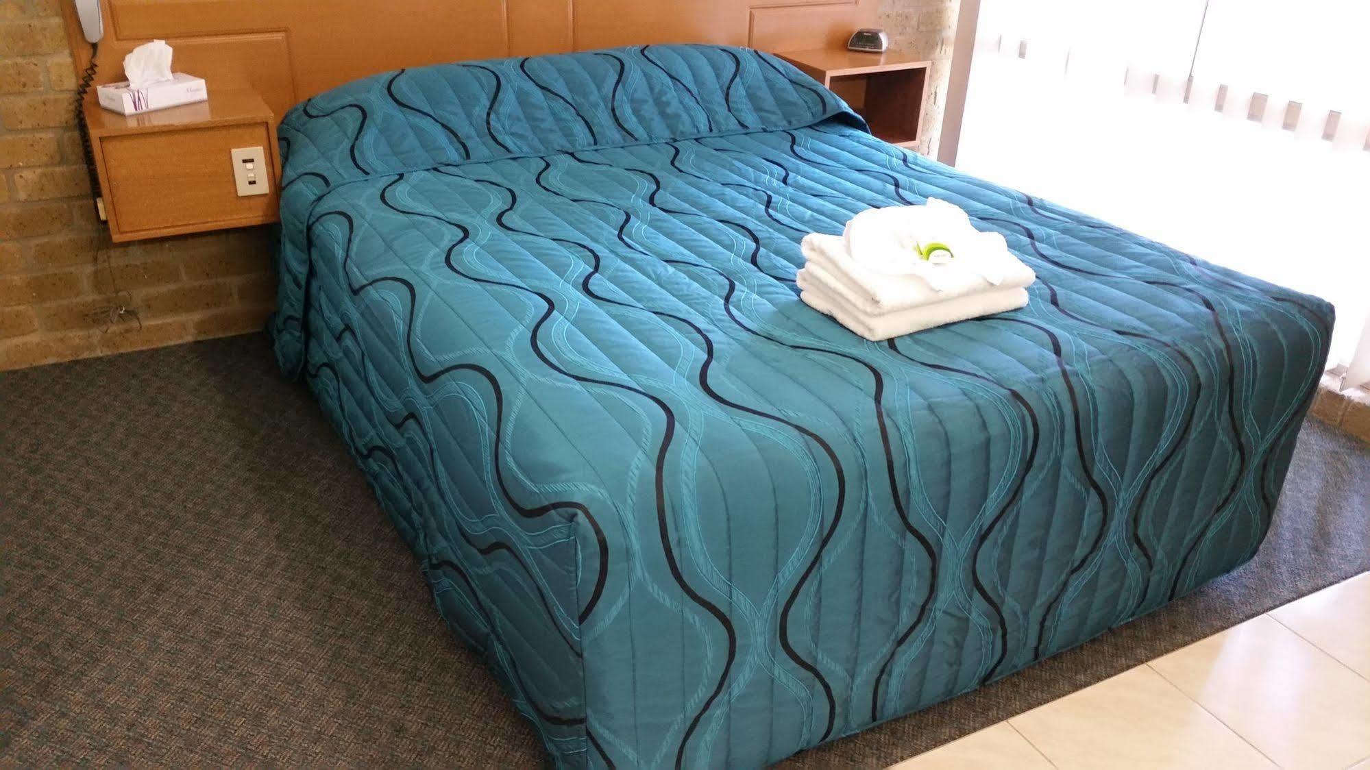 Darling Junction Motor Inn Wentworth 외부 사진
